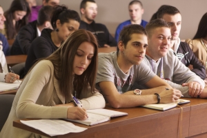 UBB va avea peste 9.400 de studenti noi din toamna